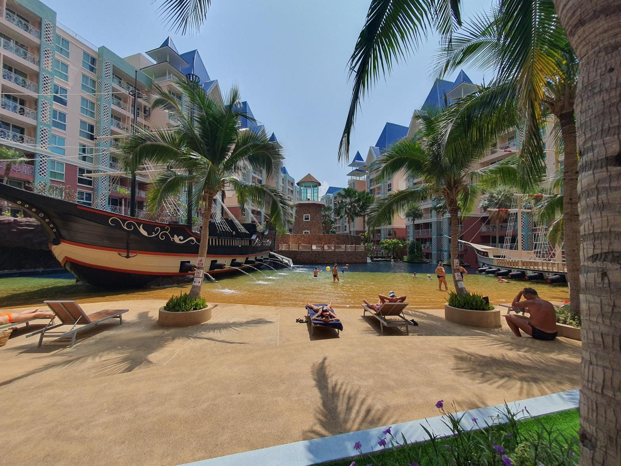 Grande Caribbean Condo By Lynlyn Pattaya Zewnętrze zdjęcie